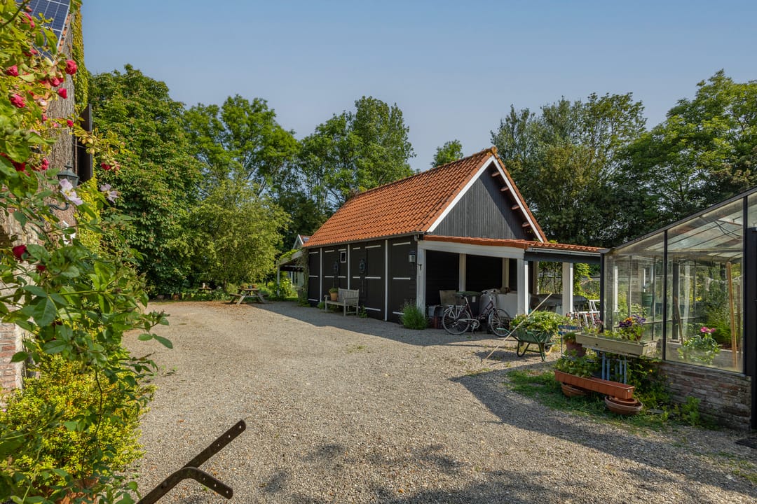 Photo 13 of Frederik Barbarossaweg 2