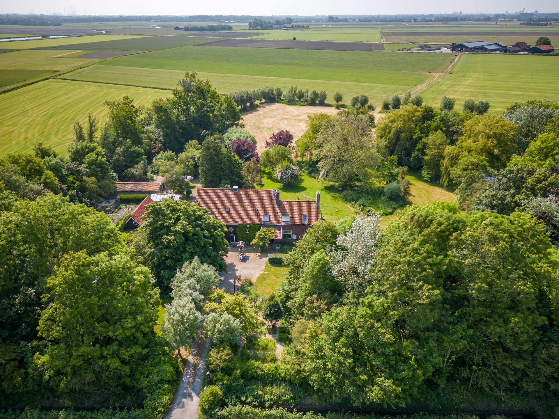 Photo 69 of Frederik Barbarossaweg 2