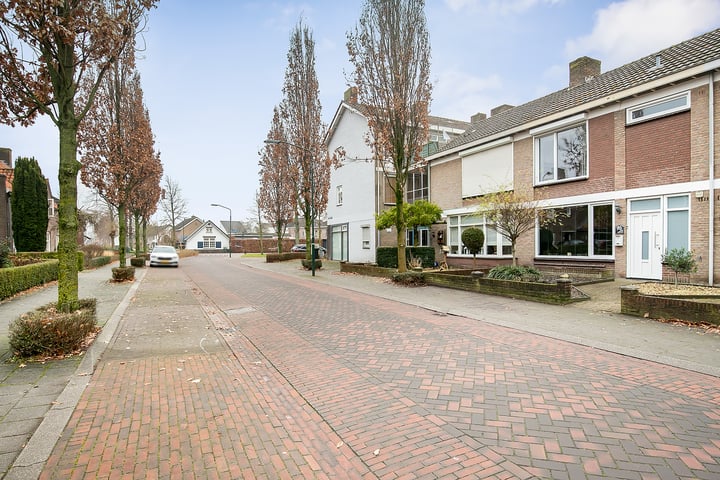 Bekijk foto 38 van Virmundtstraat 95