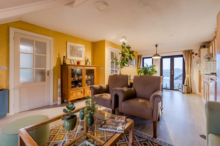 Photo 15 of Raadhuisplein 14