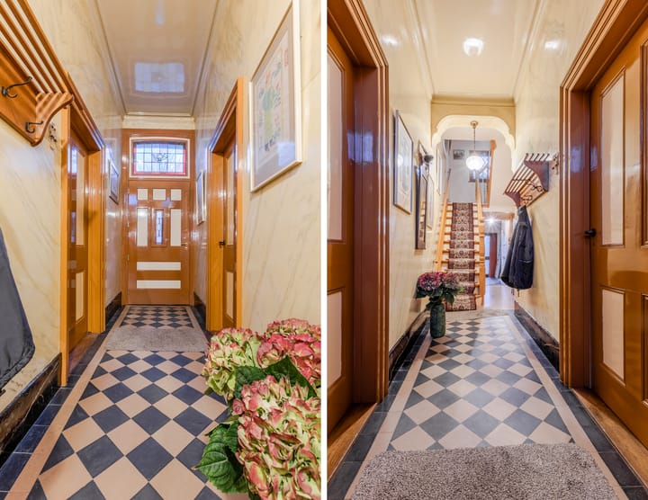 Photo 11 of Raadhuisplein 14