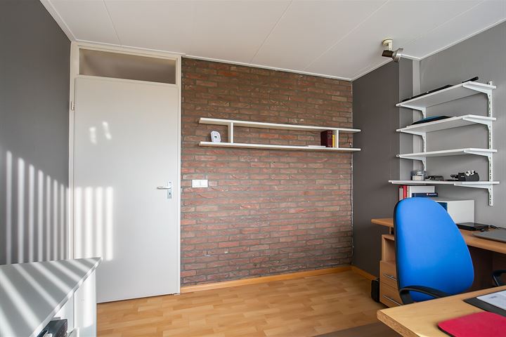 Bekijk foto 19 van Ritthemsestraat 22