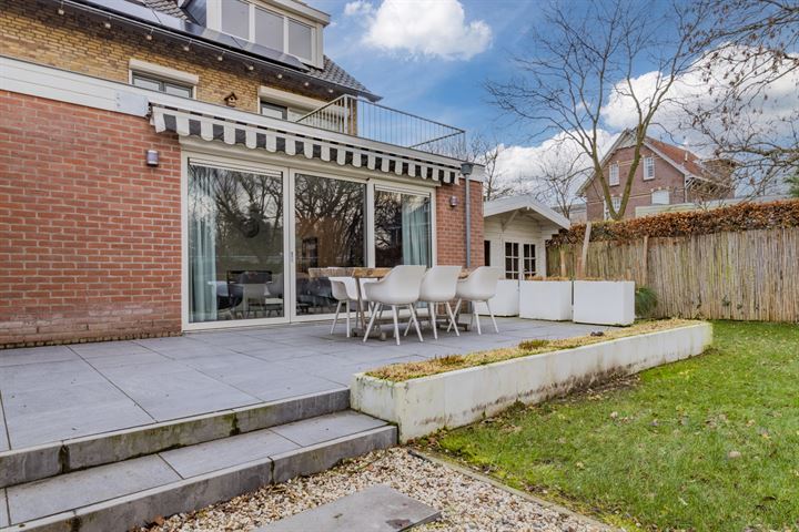 Bekijk foto 46 van Oscar Carréstraat 52