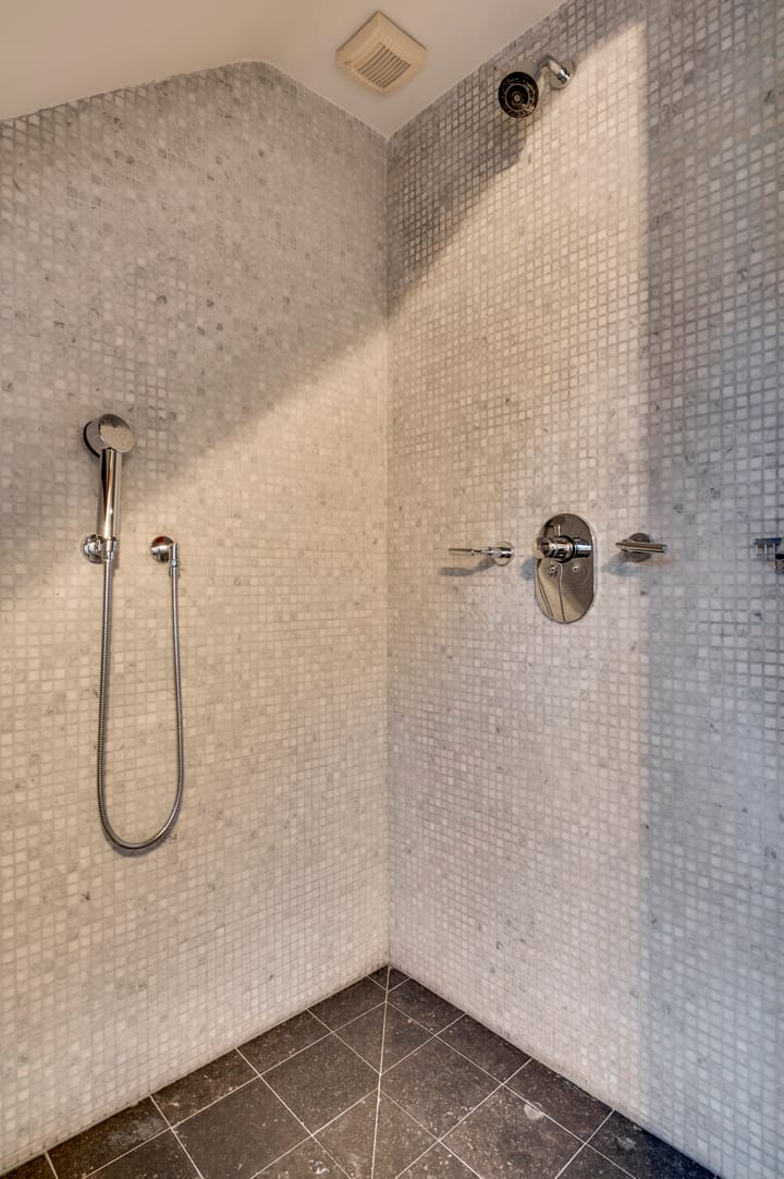 Foto 19 van Antoniusstraat 4