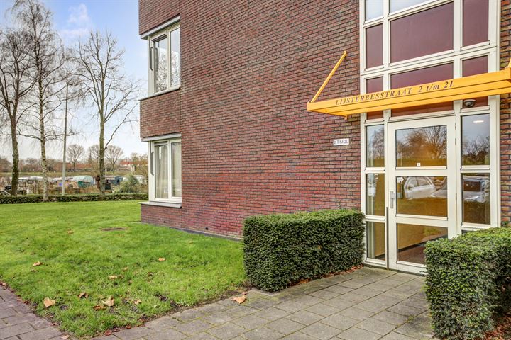 Bekijk foto 5 van Lijsterbesstraat 2-I