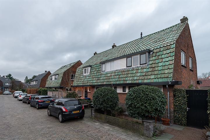 Bekijk foto 34 van Tulpstraat 21