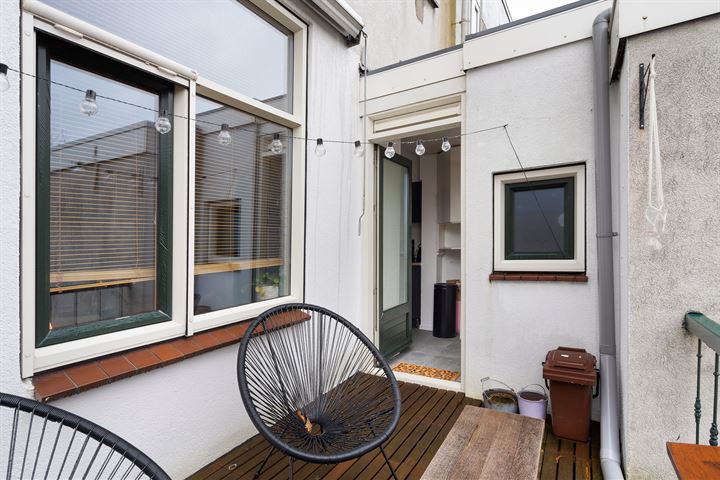 Bekijk foto 18 van Spoorstraat 11-A