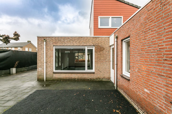 Bekijk foto 25 van Lambertusstraat 66