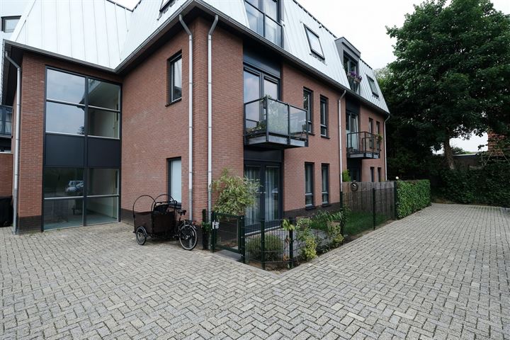 View photo 18 of Parkweg 125-B9