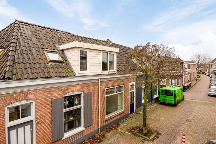 Bekijk foto 23 van Spoorstraat 38