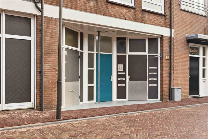 View photo 4 of Burchtstraat 26