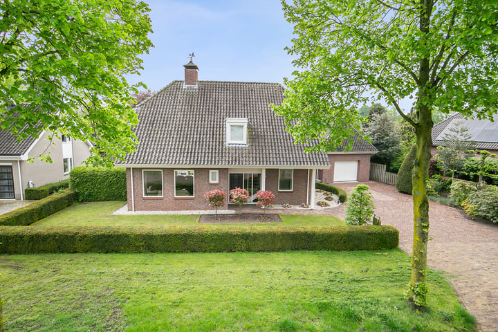 Bekijk foto 1 van Broekhoek 17