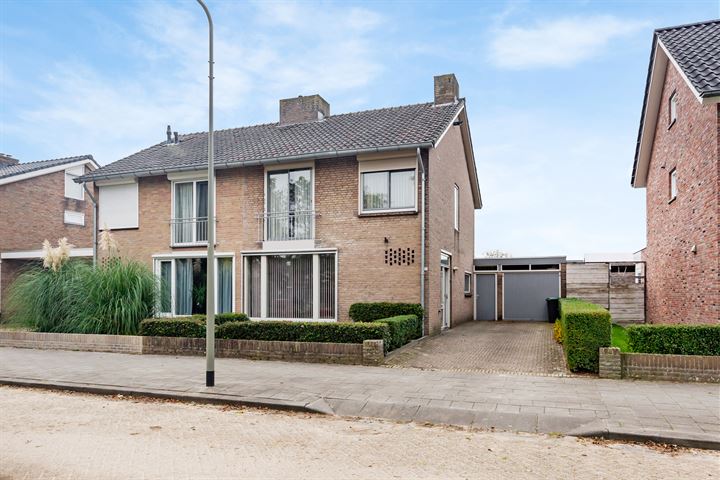 Bekijk foto 1 van Foulkesstraat 14