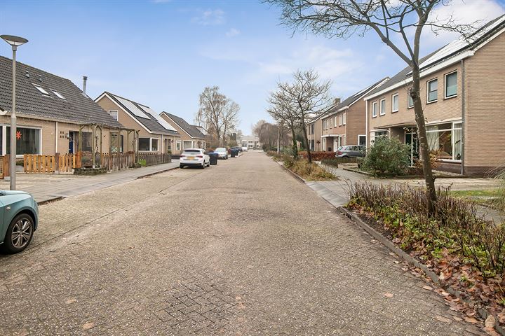 View photo 30 of Karspelstraat 25