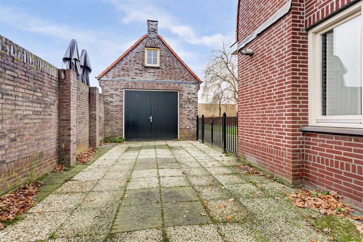 Bekijk foto 32 van Hoofdstraat 8