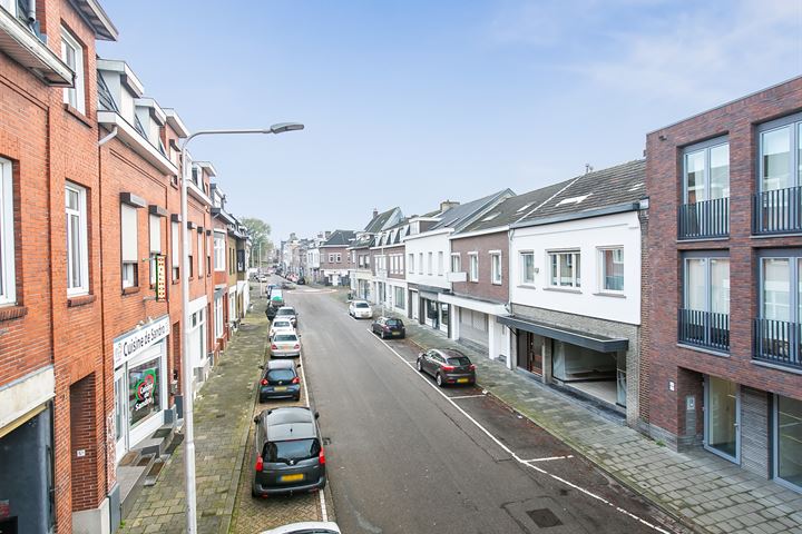 View photo 32 of Bleijerheiderstraat 8