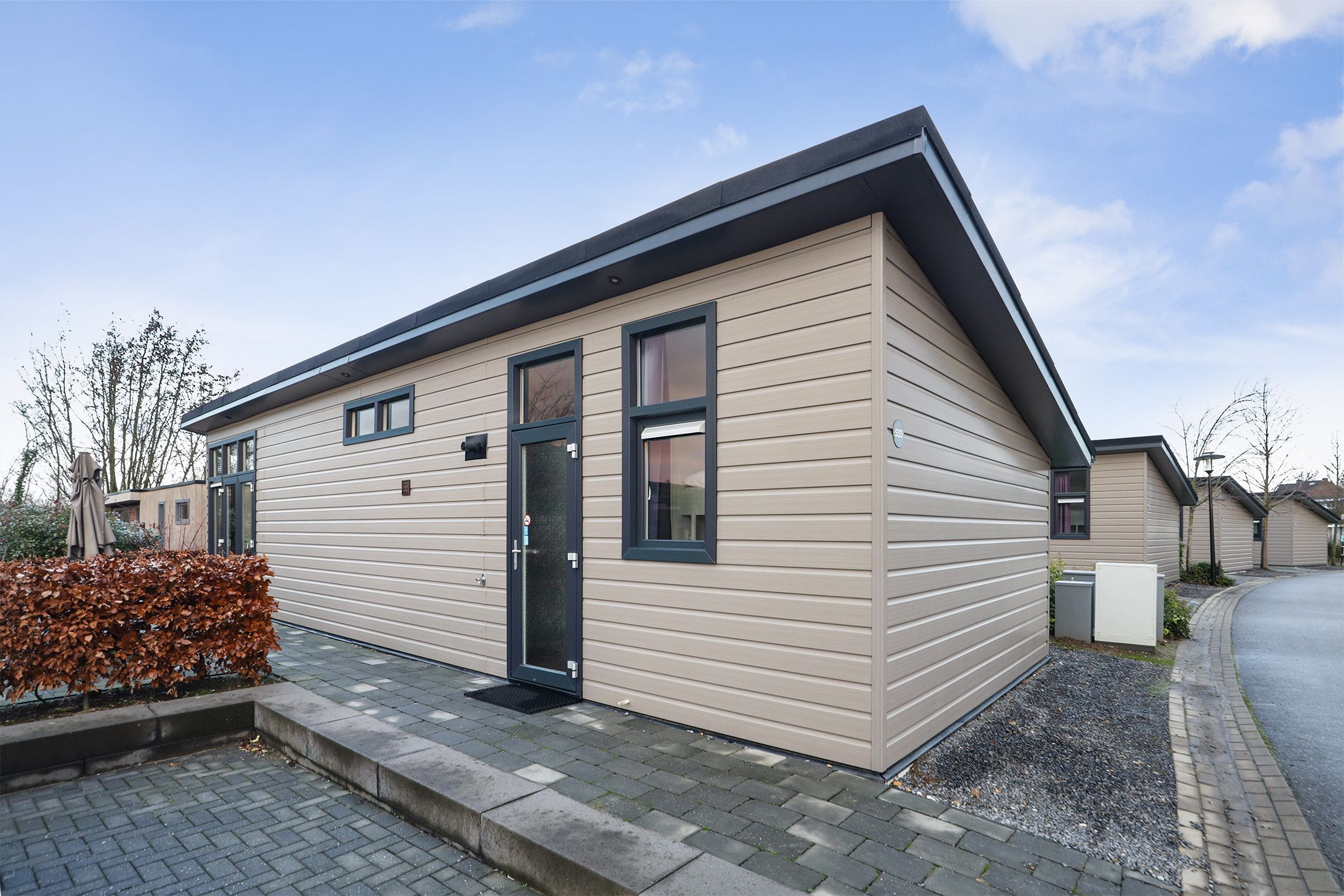 3-bedroom freehold villa in Schin op Geul — photo 1 of 5