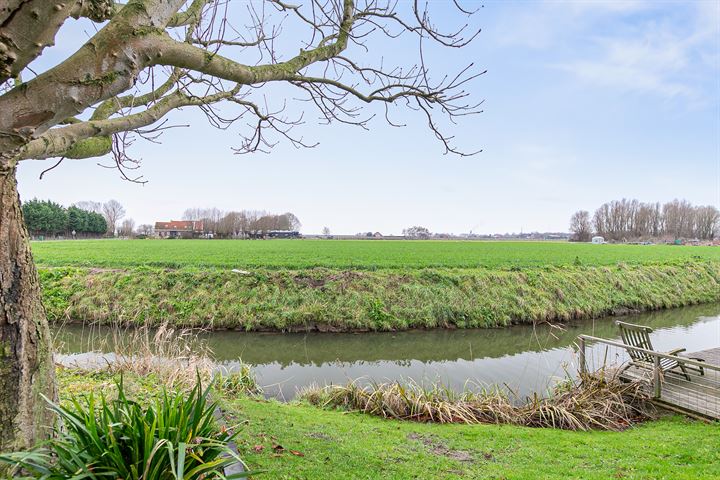 Bekijk foto 40 van Willem Hoogenboomstraat 5