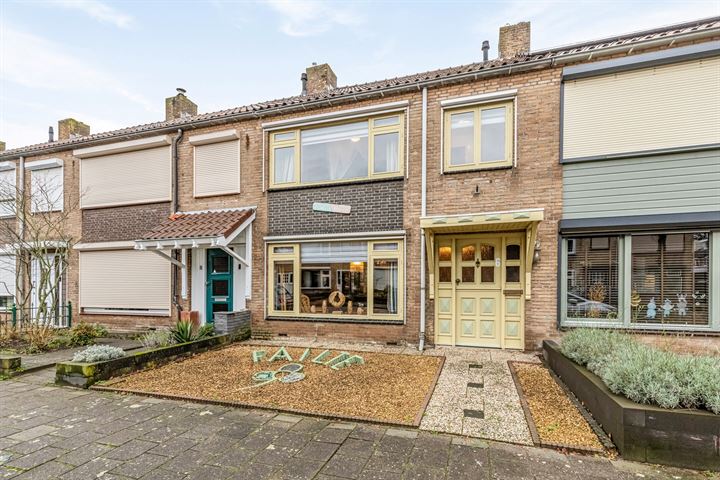 Bekijk foto 30 van Dr Ensinkstraat 6