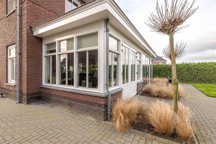 Bekijk foto 12 van Duke Ellingtonstraat 26