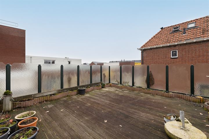 View photo 18 of Eschstraat 31