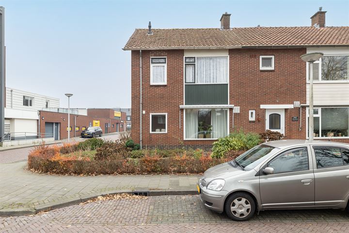 View photo 27 of Eschstraat 31