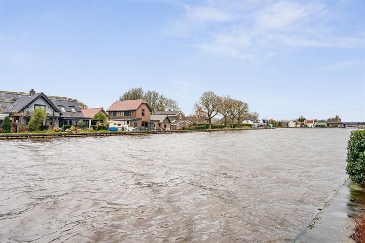 Bekijk foto 36 van Gouwsluisseweg 20