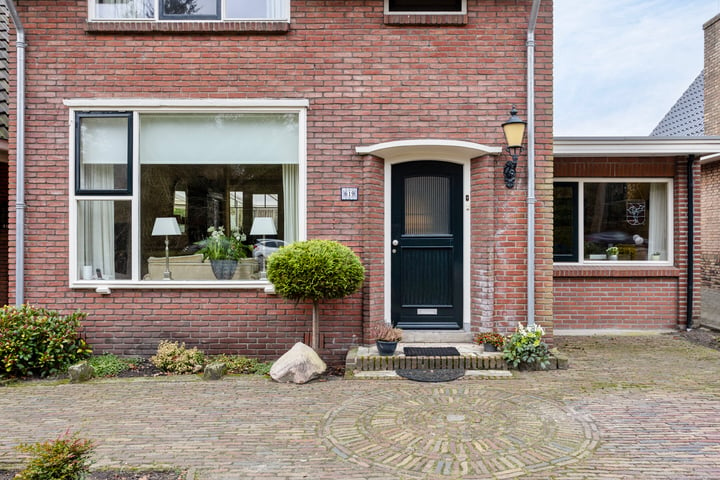 Bekijk foto 10 van Oldenzaalsestraat 619