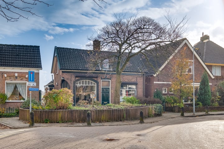 Bekijk foto 3 van Zutphensestraatweg 70