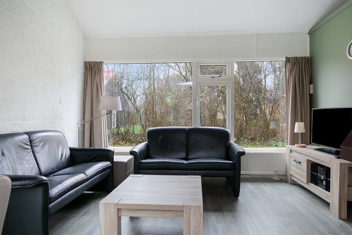 Foto 12 van De Bloemert 1-- 17