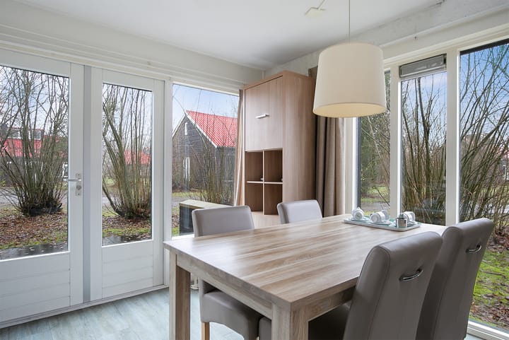 Foto 15 van De Bloemert 1-- 17