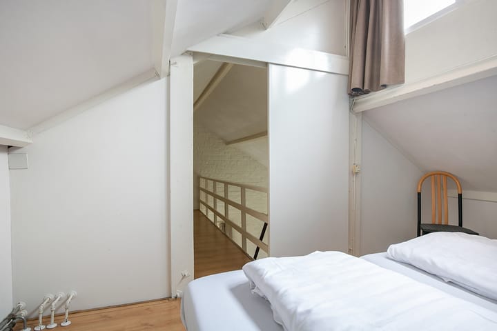 Foto 29 van De Bloemert 1-- 17