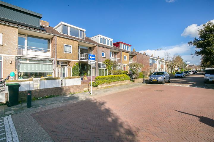 Bekijk foto 42 van Beatrixstraat 16