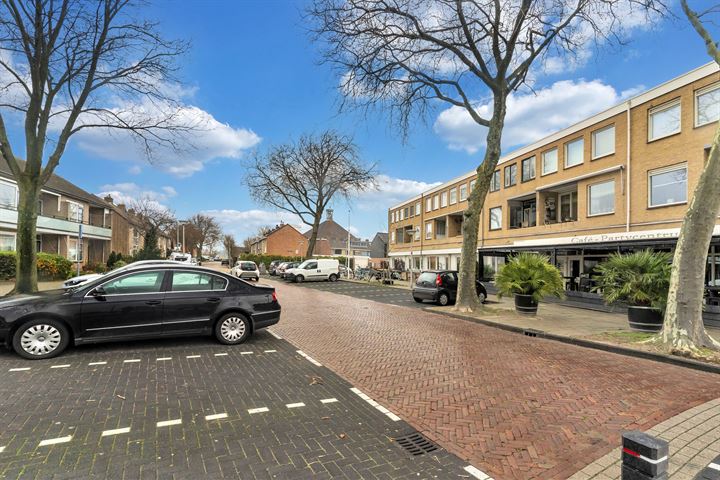 Bekijk foto 32 van Cornelis Houtmanplein 17