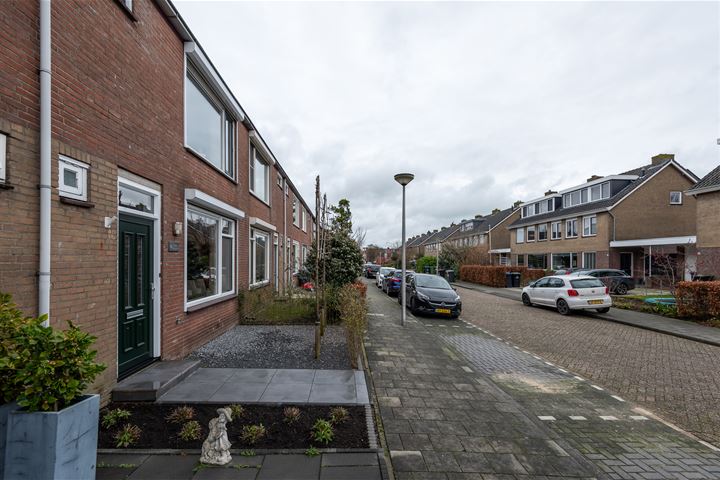 Bekijk foto 29 van Graaf Florisstraat 18