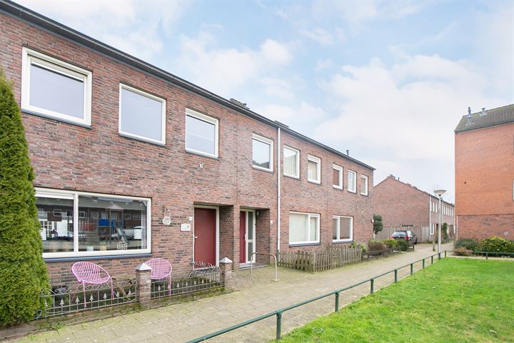 Bekijk foto 37 van Roerstraat 56