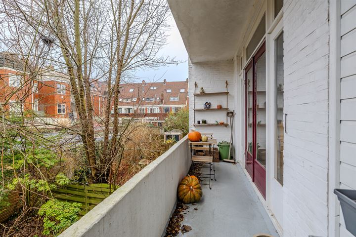 View photo 16 of Van Starkenborghstraat 138