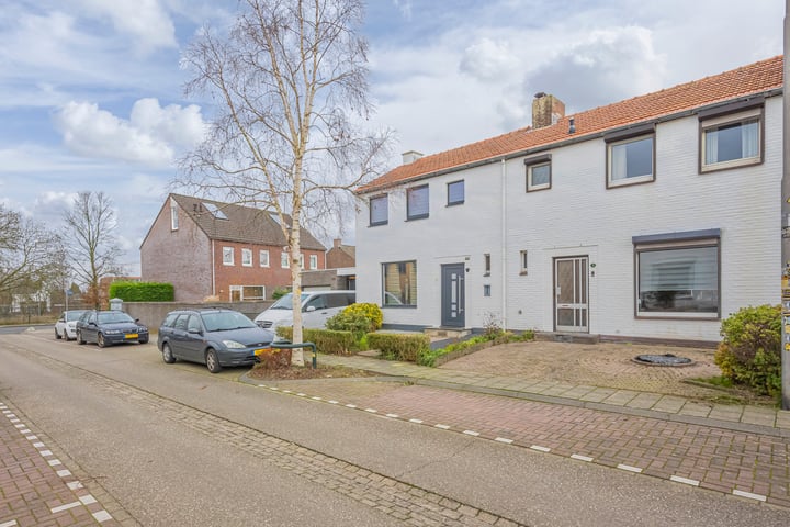 Bekijk foto 17 van St.Corneliusstraat 3