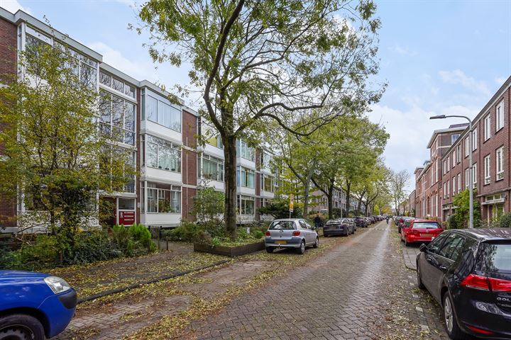 Bekijk foto 23 van Van der Duynstraat 48