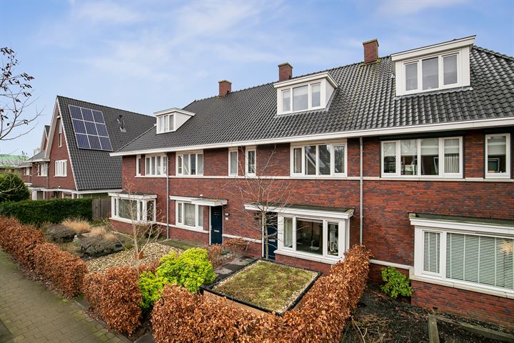 Bekijk foto 40 van Emmastraat 30-A