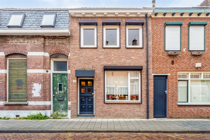 Bekijk foto 40 van Hoogvensestraat 115