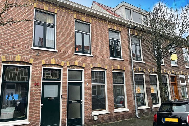 Bekijk foto 1 van Bankastraat 38