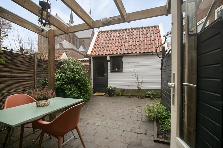 View photo 24 of Oude Zijds Burgwal 16-B