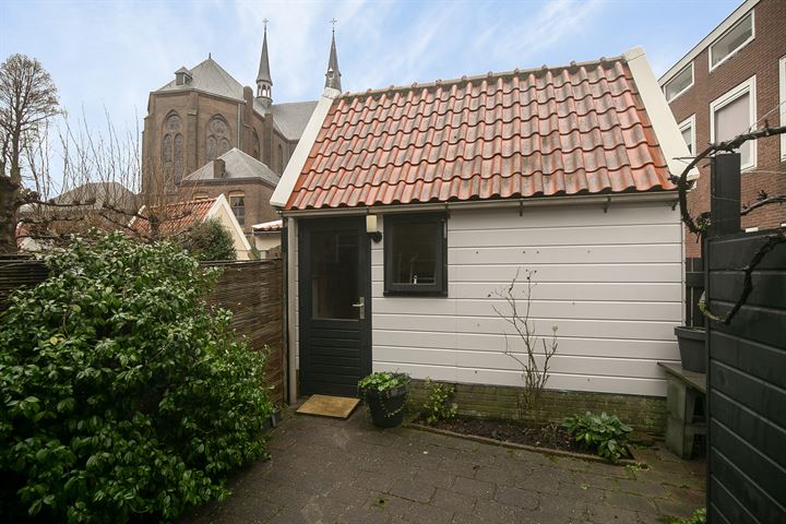 View photo 25 of Oude Zijds Burgwal 16-B