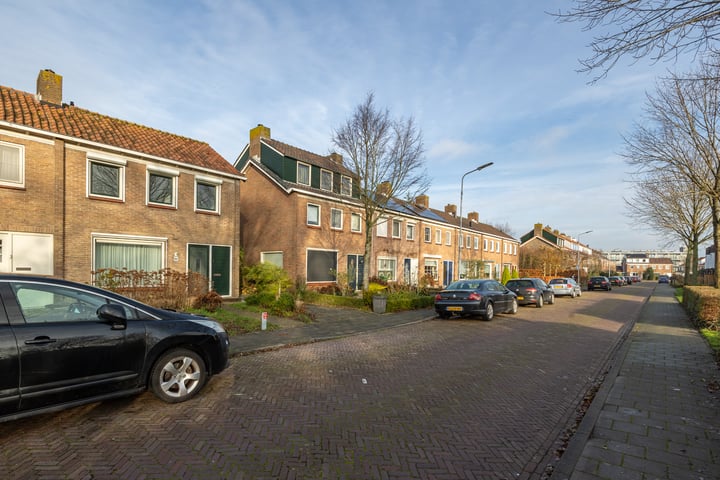 Bekijk foto 25 van IJsselstraat 46