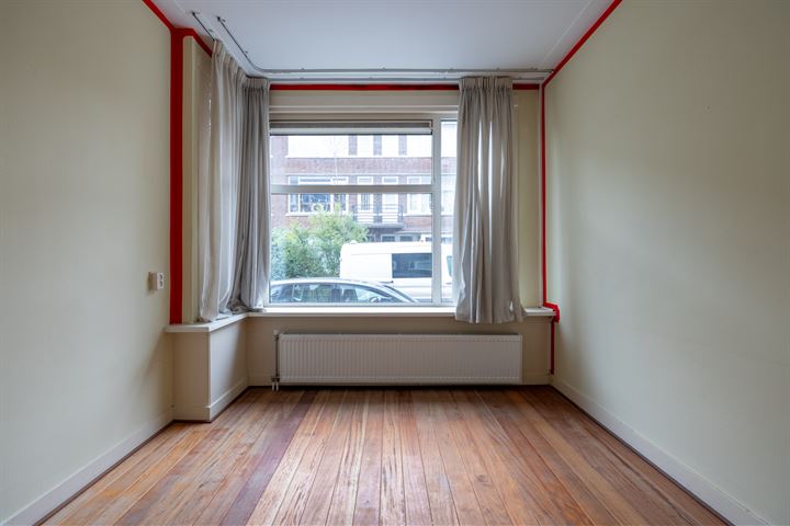 View photo 9 of Zegenstraat 107-B