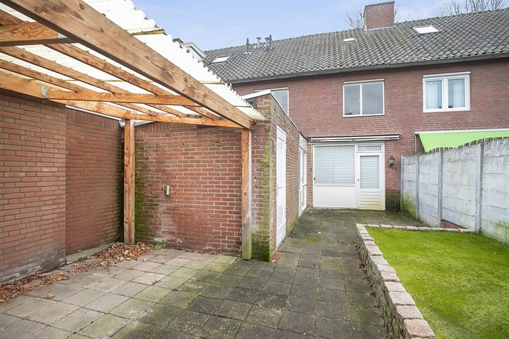 Bekijk foto 32 van Lelielaan 32