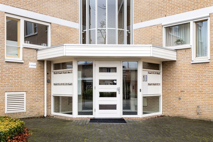 Bekijk foto 39 van Pelmolenstraat 64