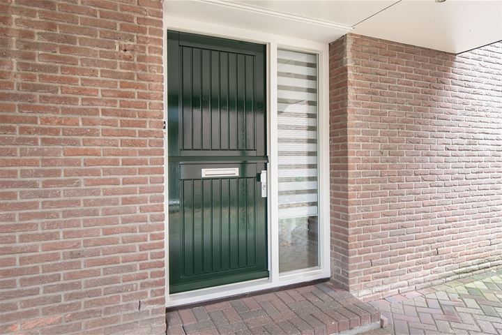 Bekijk foto 30 van Paulus Potterstraat 17