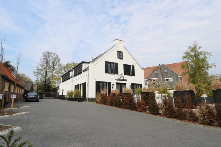 Naarderstraat 35, Laren (NH)